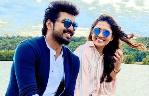 ட்ரிபில்ஸ் வெப் சீரிஸ் ட்ரெய்லர் ரிலீஸ்.. வாணி போஜன் ரசிகர்களுக்கு காத்திருக்கும் ட்ரீட்!