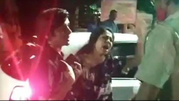 ஓவர் குடி போதை.. வாகன சோதனையில் போலீசாரை எட்டி உதைத்த பெண் உதவி இயக்குனர்.. நண்பருடன் கைது!