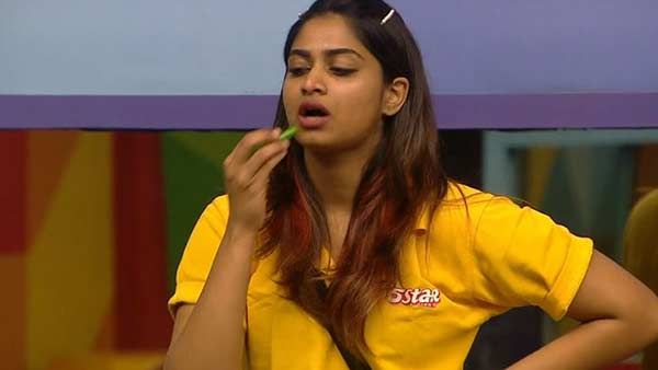 பச்சை மிளகாய் தின்ன ஷிவானி.. ஜோக்கராக மாறிய ஆஜீத்.. எல்லாத்துக்கும் காரணம் யார் தெரியுமா?