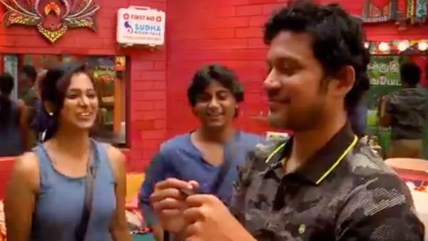 அய்யோ நாரிடுமே.. டாய்லெட்டுக்கு போகும் போது சோமை ஃப்ரீஸ் பண்ண பிக் பாஸ்.. ரம்யா, பாலா செம கலாய்!