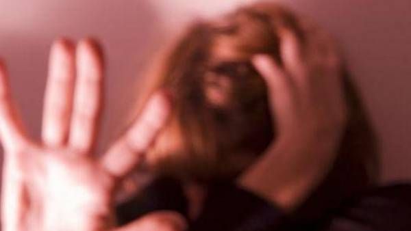 திருமணம் செய்வதாக ஏமாற்றி, பாலியல் வன்கொடுமை.. பைலட் மீது டிவி நடிகை பரபரப்பு புகார்!