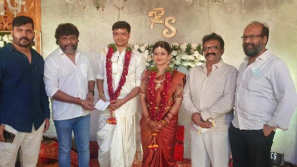 பல வருட காதலாமே.. திடீர் திருமணம் செய்துகொண்ட நடிகை ஆனந்தியின் கணவர் இவர்தான்!