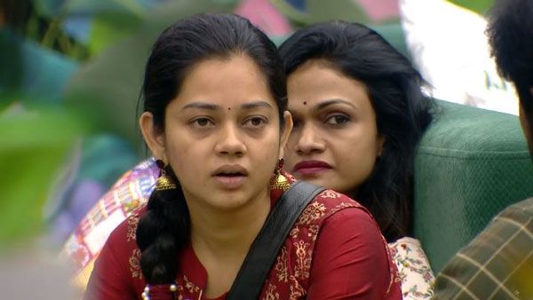 ரொம்ப நெகட்டிவ் ஆகிடுச்சு ஆரி.. அப்பா இழப்பும் நெகட்டிவிட்டியும் சமாளிக்க முடியல.. புலம்பிய அனிதா!