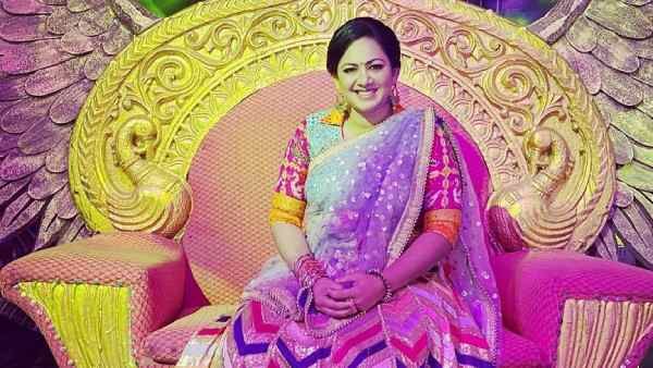 சொந்த காசுலேயே சூன்யம் வச்சுக்கிட்டீயே அச்சும்மா.. அர்ச்சனாவை பங்கம் பண்ணும் நெட்டிசன்ஸ்!