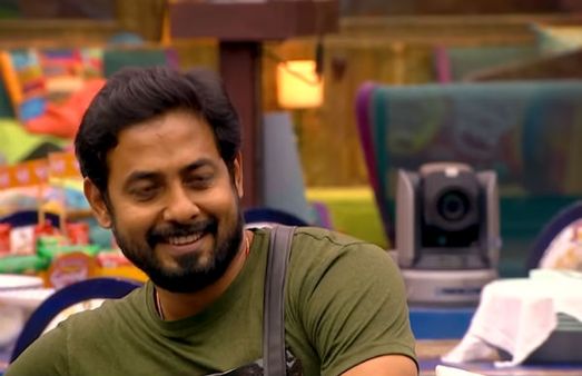 அடடா.. ஆரி இத்தனை கோடி வாக்குகள் வித்தியாசத்தில் உள்ளாரா.. பிக்பாஸ் வரலாற்றிலேயே முதல் முறையாம்!