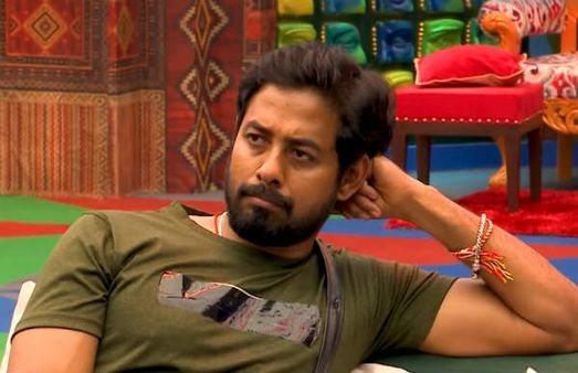 பிக் பாஸ் டைட்டில் வின்னர் ஆரிக்கு வாழ்த்து சொன்ன சினிமா பிரபலங்கள்.. பதிலுக்கு நன்றி சொன்ன ஆரி!