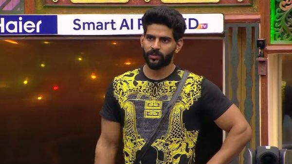 நான் சொன்ன பேக்கு, அடிமுட்டாள்ளாம் விட்டுடலாம், சோம்பேறி, டர்ட்டி கேம் எடுத்துக்கலாம்.. பலே பாலா!