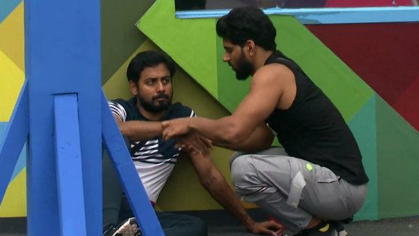 பாலாவுக்கு இதே பொழப்பா போச்சு.. முறைக்கிறது அப்புறம் மண்டியிடுறது.. வேற ஸ்க்ரிப்ட்டே இல்லையா பாஸ்?