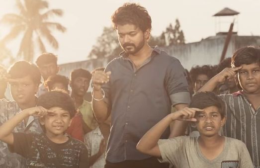 கொல மாஸ்.. சிறுவர் சீர்த்திருத்த பள்ளியில் ‘குட்டி ஸ்டோரி’ பாடும் விஜய்.. வெளியானது வீடியோ பாடல்!