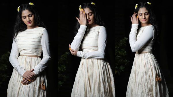 ஸ்கூல் பாப்பா மாதிரி இருக்கீங்க.. லாஸ்லியாவின் நியூ போட்டோ ஷுட்டை பார்த்து ஜொள்ளுவிடும் ஃபேன்ஸ்!