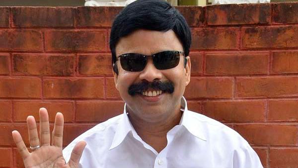 உயர் ரத்த அழுத்தம்.. நடிகர் ’பவர் ஸ்டார்’ சீனிவாசன் மருத்துவமனையில் திடீர் அனுமதி.. ரசிகர்கள் சோகம்