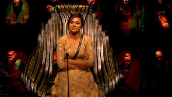 நான் நடிக்கல.. என் முன்னாடி எந்த திரையும் இல்ல.. யாரையும் காயப்படுத்தல.. ரம்யா பிரச்சாரத்த பாருங்க!