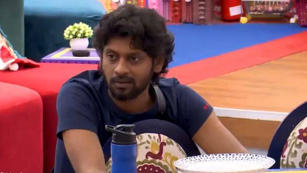 ஆரியை கெட்டவரா புரிய வைக்க புதுசா எஃபோர்ட் போடுறாராம்.. ரியோவை பங்கம் பண்ணும் நெட்டிசன்ஸ்!