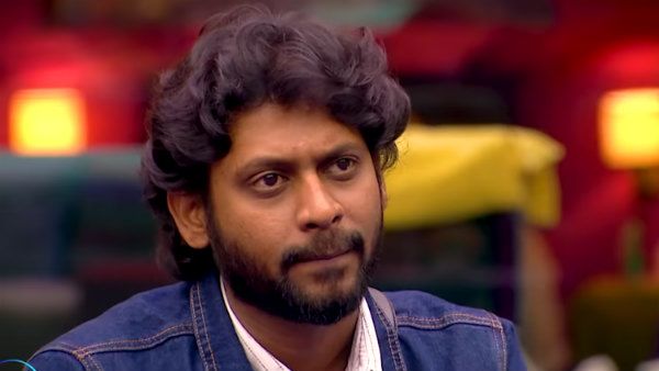 கமலையே திக்குமுக்காட வைத்த ஷெரின்.. மனசே இல்லாமல் வெளியே வந்த ரியோ.. பங்கம் செய்த பிக்பாஸ்!