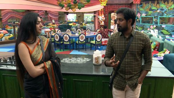 ஆன் பாயின்ட்டா பேசுறீங்க.. ஆரியை பாராட்டிய சனம் ஷெட்டி.. ரியோ ஏன் அமைதியே இல்லாம திரியிறாரு?