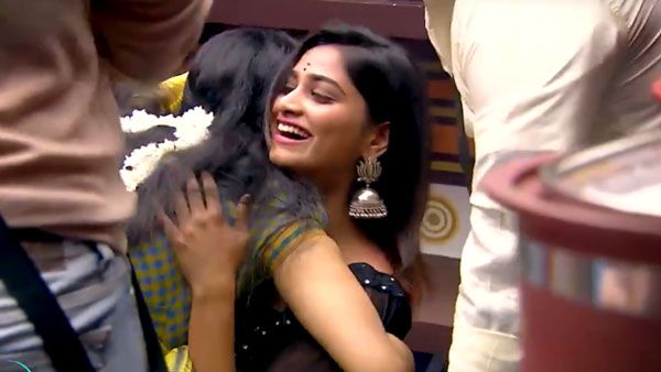 பாய்க்குள் சுருட்டி அனுப்பப்பட்ட ஷிவானி.. சர்ப்ரைஸ் ஆன ஹவுஸ்மேட்ஸ்.. பாலாவை கண்டுக்கவே இல்லையே?