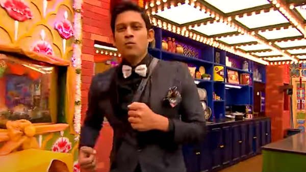 ஃபினாலேவுக்குள் முதல் ஆளாய் சென்று.. முதல் ஆளாய் எவிக்ட்டான சோம்.. டிவிஸ்ட் வைத்த முகேன்!