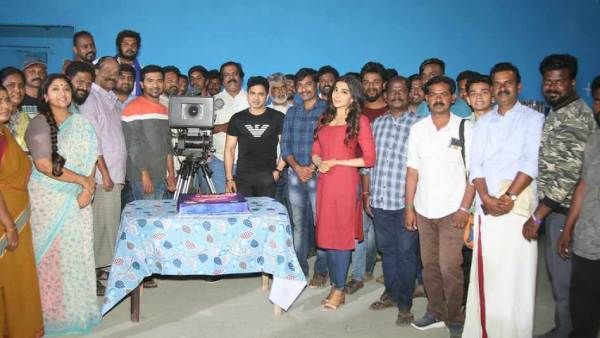 குழந்தைகளை குஷிபடுத்துமாம்.. காமெடி ஃபேன்டஸி 'ஆலம்பனா' ஷூட்டிங் நிறைவு.. படக்குழு மகிழ்ச்சி!