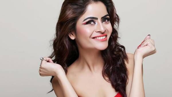 ஆபாசப் படம் தயாரித்தாரா? அதுக்கும் இதுக்கும் வித்தியாசம் தெரியலை? பிரபல நடிகை தரப்பு காட்டம்!