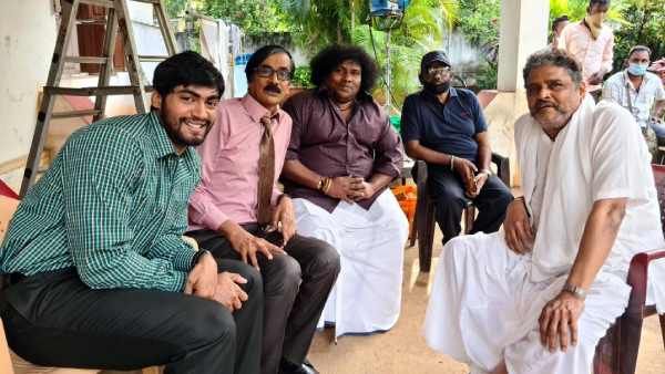 ‘’கூகுள் குட்டப்பன்‘’ படப்பிடிப்பு தள புகைப்படம் வைரல் !