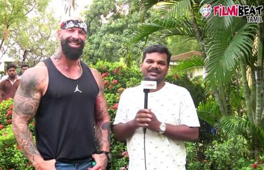 அடேங்கப்பா.. ஆளு என்ன இப்படி இருக்காரு.. செம திமிரு வில்லன் ஜான் லூகாஸின் பிரத்யேக பேட்டி!