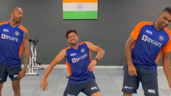 அஸ்வினின் மனம் கவர்ந்த வாத்தி கம்மிங்...இணையத்தை கலக்கும் மற்றொரு வைரல் வீடியோ