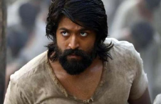 தூக்கிட்டு தற்கொலை செய்து கொண்ட 25 வயது ரசிகர்.. கடுப்பான கேஜிஎஃப் நாயகன்.. என்ன சொன்னாரு தெரியுமா?