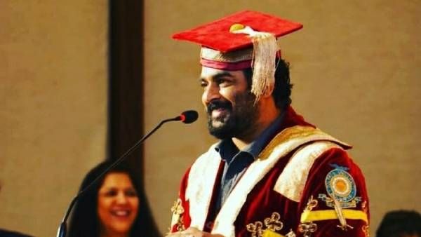 இதை நான் மறக்கவே மாட்டேன்.. நடிகர் மாதவனுக்கு டாக்டர் பட்டம் வழங்கி கெளரவித்த மகாராஷ்ட்ரா கல்லூரி!