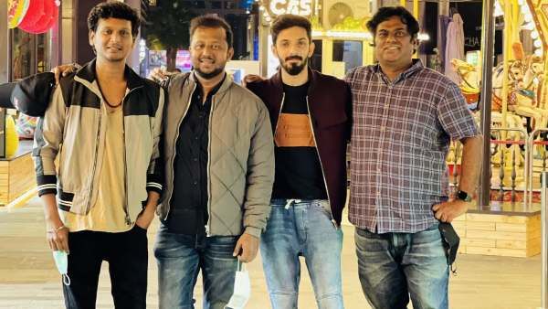 மாஸ்டர் சக்ஸஸை துபாயில் மாஸாய் கொண்டாடும் லோகேஷ் அன்ட் அனிருத்.. தீயாய் பரவும் போட்டோ!