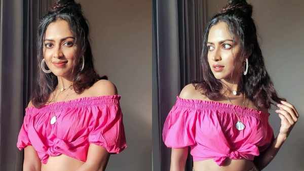 மினுமினுக்கும் பாவாடை சட்டையில் அமலாபால்…வைரலாகும் புகைப்படம்!