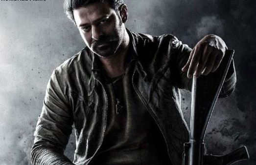 நக்சலைட்டுகள் மிரட்டலா..? பிரபாஸ் நடிக்கும் 'சலார்' பட ஷூட்டிங்கிற்கு 40 போலீசார் பாதுகாப்பு!