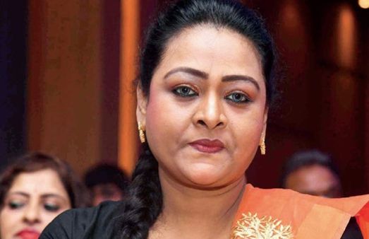 என்னால ஓப்பனா எல்லாத்தையும் சொல்ல முடியாது.. எனக்குள்ளும் 