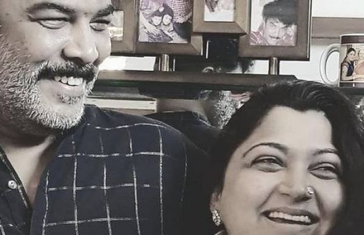 அவரும் நானும்...அவரில்லாமல் நானில்லை...திருமண நாளுக்கு குஷ்புவின் ரொமான்டிக் பதிவு