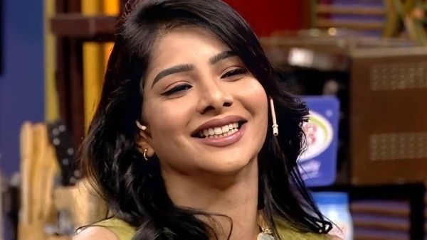 உருக்கமான பதிவுடன் குக் வித் கோமாளியில் இருந்து வெளியேறிய பவித்ரலட்சுமி