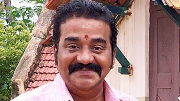 பாரதி கண்ணம்மா சீரியல் நடிகர் வெங்கடேஷ் மாரடைப்பால் திடீர் மரணம்.. பிரபலங்கள் அதிர்ச்சி!