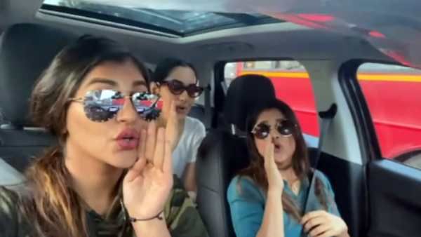 அய்யய்யோ.. ஒரே என்ஜாய் எஞ்சாமி ஃபீவரால்ல இருக்கு.. இது யாஷிகா வெர்ஷன்.. டிரைவிங்லேயே ரகளை!