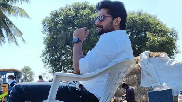 நானியை ட்ராயிங் போர்டாக பயன்படுத்தி வரைந்த நடிகைகள்!