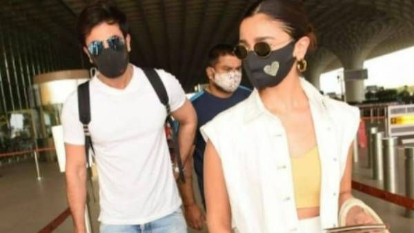 கொரோனாவிலிருந்து மீண்ட காதல் ஜோடி… ஹாயாக மாலத்தீவு பறந்தனர் !