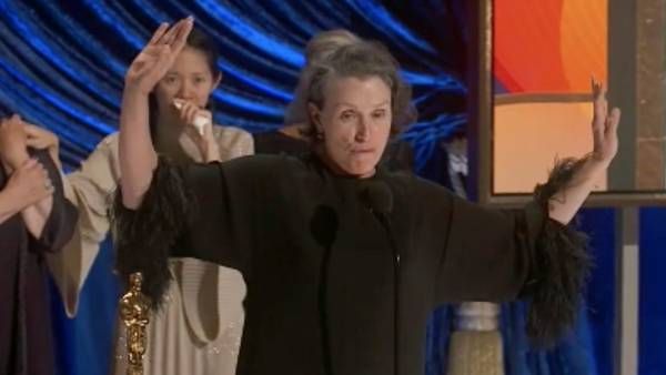 3 முக்கிய விருதுகளை அள்ளிக்குவித்த நோமட்லேண்ட் திரைப்படம்.. இந்த ஆண்டு அதிக விருதுகளை குவித்த படம்!