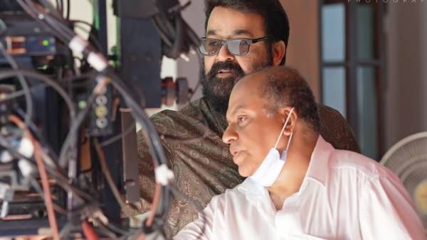 கேமரா ஸ்டார்ட்ஸ் ரோலிங்.. முதல் நாள் படப்பிடிப்பு.. இயக்குநராக கெத்து காட்டும் மோகன் லால்!