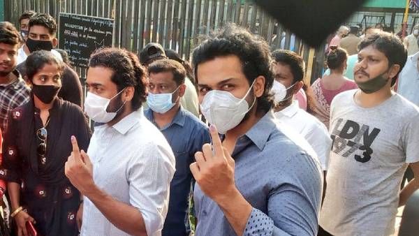 நடிகர்கள் ரஜினி, கமல், அஜித்.. குடும்பத்துடன் வரிசையில் நின்று வாக்களித்த சினிமா பிரபலங்கள்!