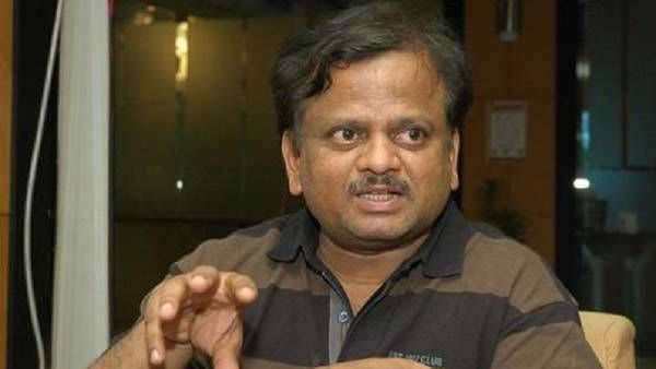 பேரதிர்ச்சி.. நம்பவே முடியல.. சினிமாவுக்கு பேரிழப்பு.. கேவி ஆனந்த் மரணம்.. பிரபலங்கள் உருக்கம்!