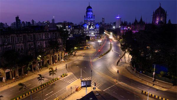 லாக்டவுன், புதிய கொரோனா கட்டுப்பாடுகள்...படங்கள் காத்திருப்பால் திணறும் கோலிவுட்