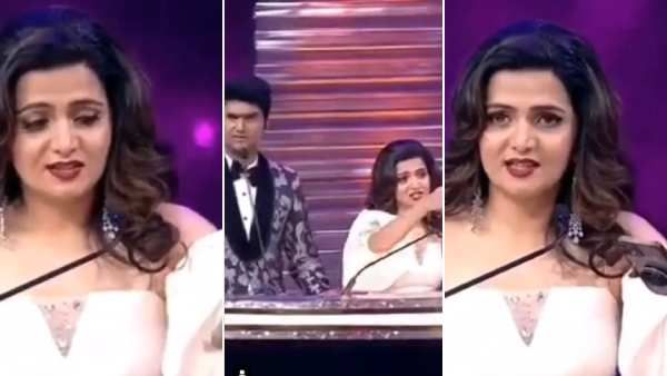 விஜய் டிவி விருது விழாவில் பலரையும் கலங்க வைத்த டிடியின் உருக்கமான பேச்சு.. வைரலாகும் வீடியோ!