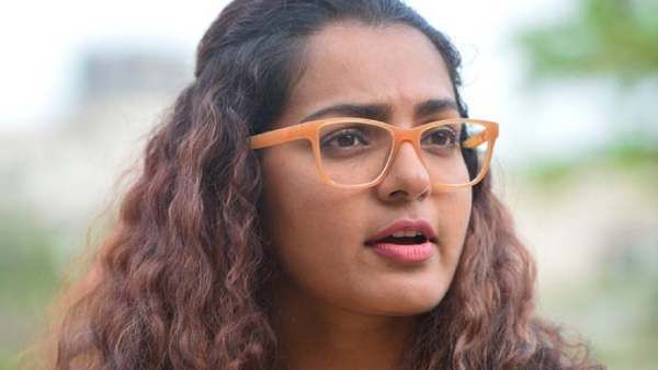 பூரம் திருவிழாவிற்கு நோ சொல்லுங்க...கேரள மக்களிடம் நடிகை பார்வதி வலியுறுத்தல்