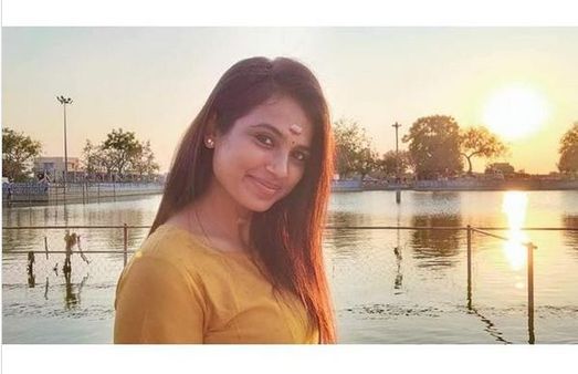 பிக்பாஸ் ரம்யா பாண்டியன் நடிக்கும் படத்தின் அசத்தல் அப்டேட்.. வைரலாகும் டிவீட்!