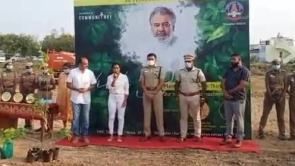 விவேக்கிற்கு அஞ்சலி… 59 மரக்கன்று நடும் விழா… ரம்யா பாண்டியன் மரங்களை நட்டார் !