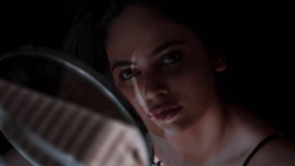 அழகை வெளிச்சம் போட்டு காட்டிய நந்திதா ஸ்வேதா..வைரல் போட்டோஸ் !