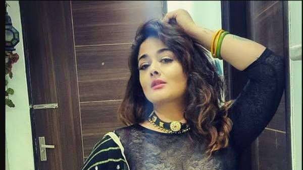 ‘பாபா‘வில் நான் நடிக்க வேண்டியது… நல்ல வாய்ப்பை தவறவிட்டுவிட்டேன்… வேதனைபட்ட பிரபல நடிகை!