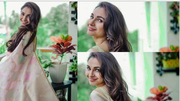 சிக்குன்னு ஸ்லீவ்லெஸ் ஜாக்கெட்டில்.. விரிந்த முடி மார்பில் படர.. அசத்தும் ஆண்ட்ரியா..